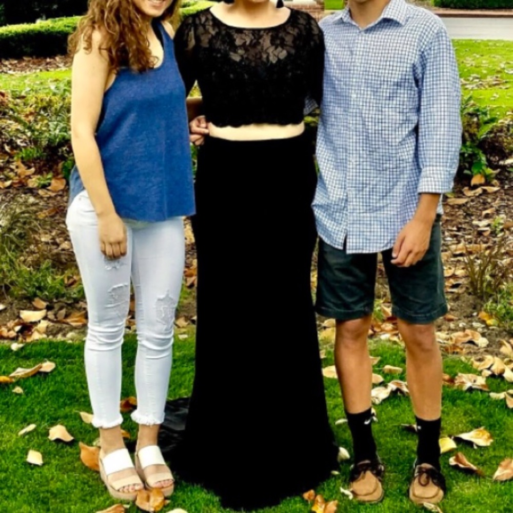 Prom Dress - Picture 6 of 6